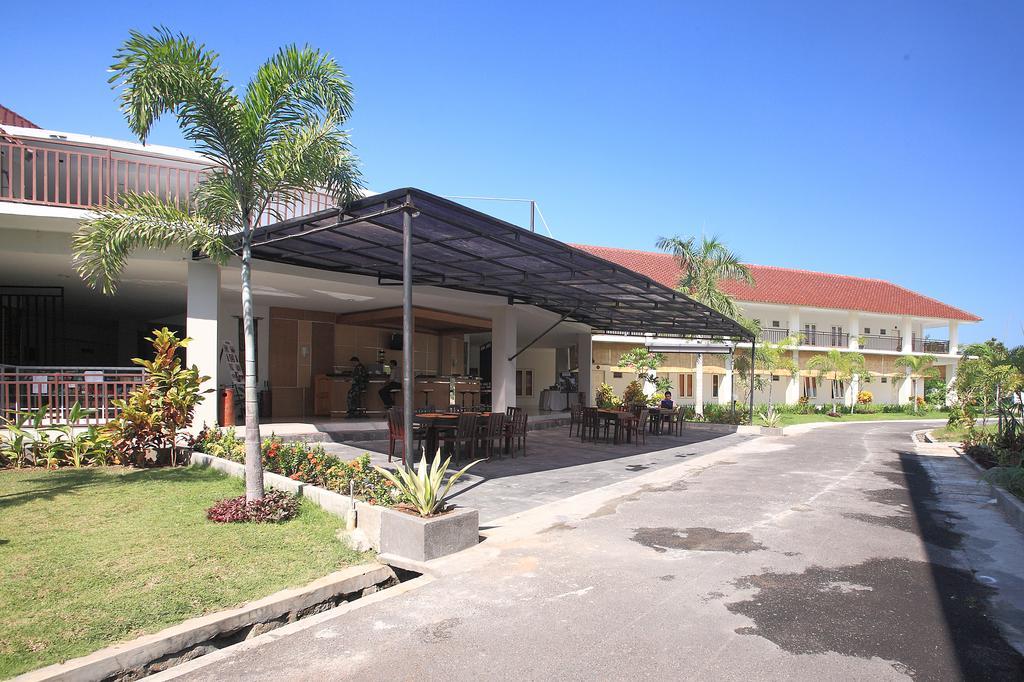 Narmada Convention Hall Hotel Mataram Buitenkant foto